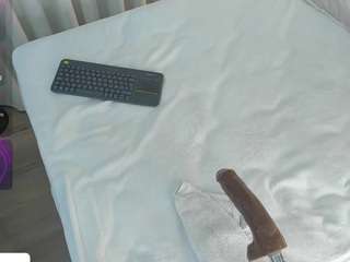 angie-roses live webcam show