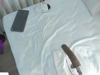 angie-roses camsoda
