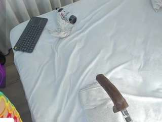 Angie-Roses live cam preview