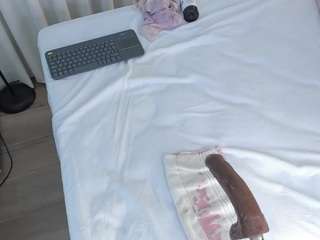 angie-roses camsoda