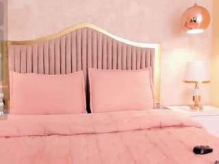 PinkCeleste live webcam show