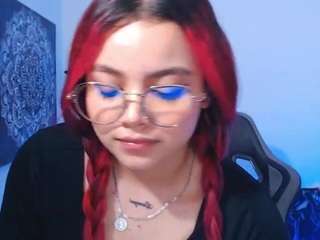 scarletthudsson Live Webcam on CamSoda