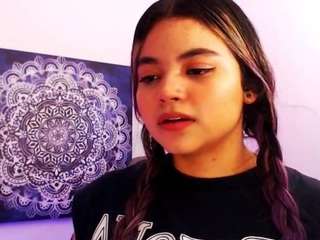 scarletthudsson Live Webcam on CamSoda