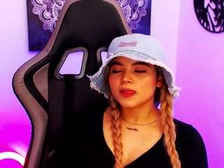 scarletthudsson live cam profile