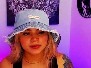 scarletthudsson live cam profile