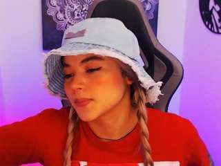 scarletthudsson webcam