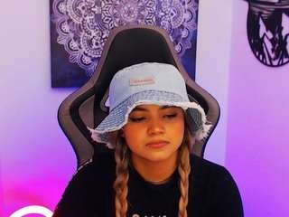 scarletthudsson webcam
