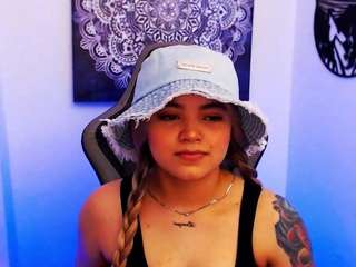 scarletthudsson