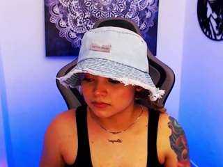 scarletthudsson