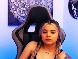 scarletthudsson Sex Cam Show