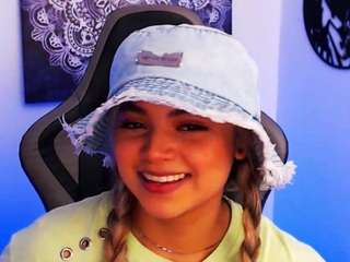 ScarlettHudsson live webcam show