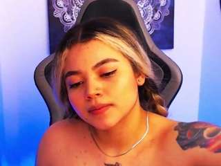 scarletthudsson