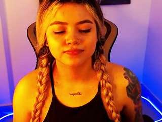 scarletthudsson