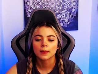 scarletthudsson