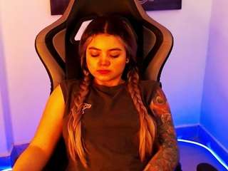 scarletthudsson