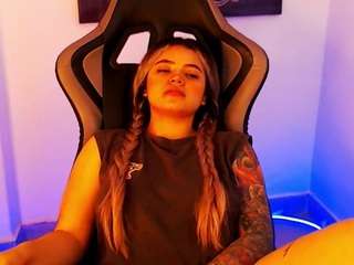 ScarlettHudsson