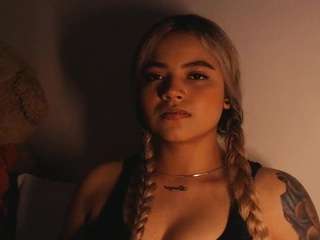 scarletthudsson