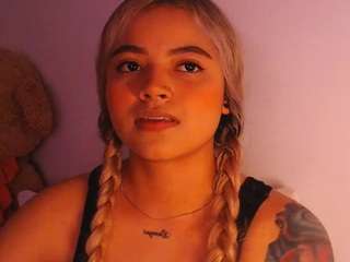 ScarlettHudsson