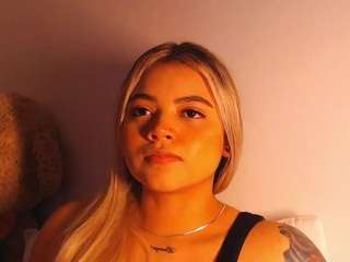 scarletthudsson
