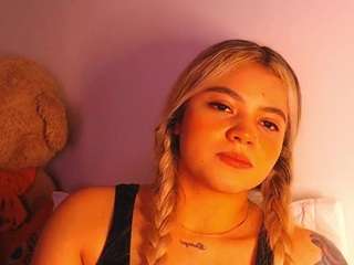 scarletthudsson