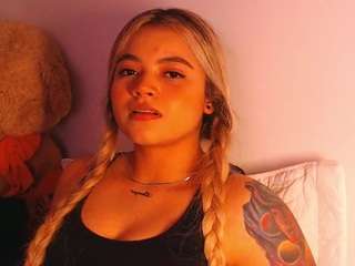 scarletthudsson