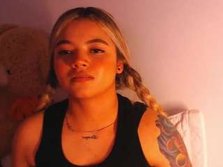 ScarlettHudsson live cam preview