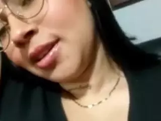 Camila's Live Sex Cam Show