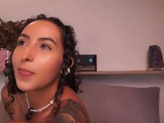 Sofi-dream live cam preview