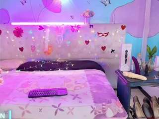 Live cam show with Zalymature