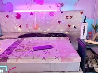 Zalymature live cam preview