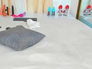 h0t-chocolate webcam model