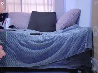 lesliee22 live webcam show