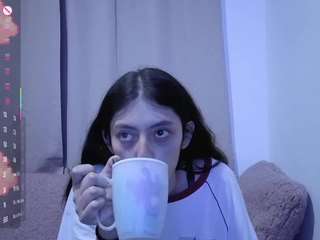 lesliee22's live room