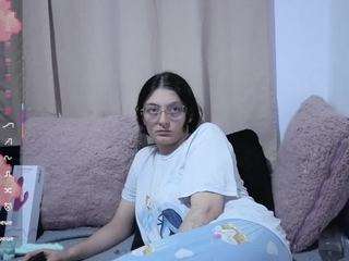 lesliee22