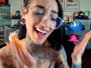 Hush UP.....Vibrating Bootyplug [744 tokens remaining]