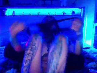 starryari69 webcam