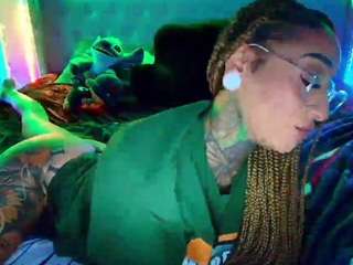 starryari69 Live Webcam on CamSoda