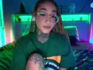 starryari69 webcam