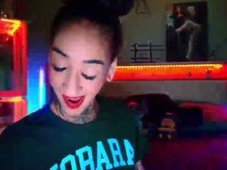 starryari69 webcam model