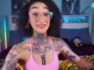 starryari69 Live Webcam on CamSoda