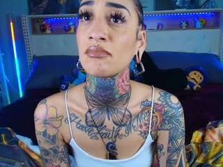 starryari69 Live Webcam on CamSoda