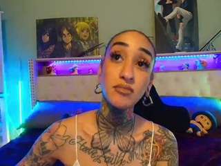 Watching Wakanda Foevaaaa, Distract Me