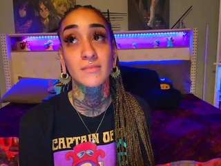 starryari69 Live Webcam on CamSoda