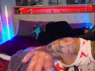 starryari69 Live Webcam on CamSoda