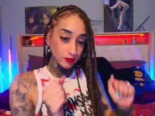 starryari69 Live Webcam on CamSoda