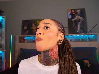 starryari69 webcam model