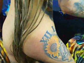 starryari69 Live Webcam on CamSoda