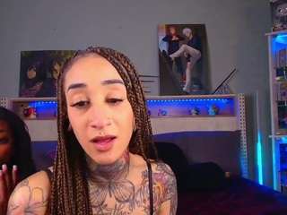 Live webcam model starryari69 on Soda Cams