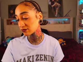 starryari69 Live Webcam on CamSoda