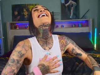 Bootyplug Twerk + Oil [436 tokens remaining]